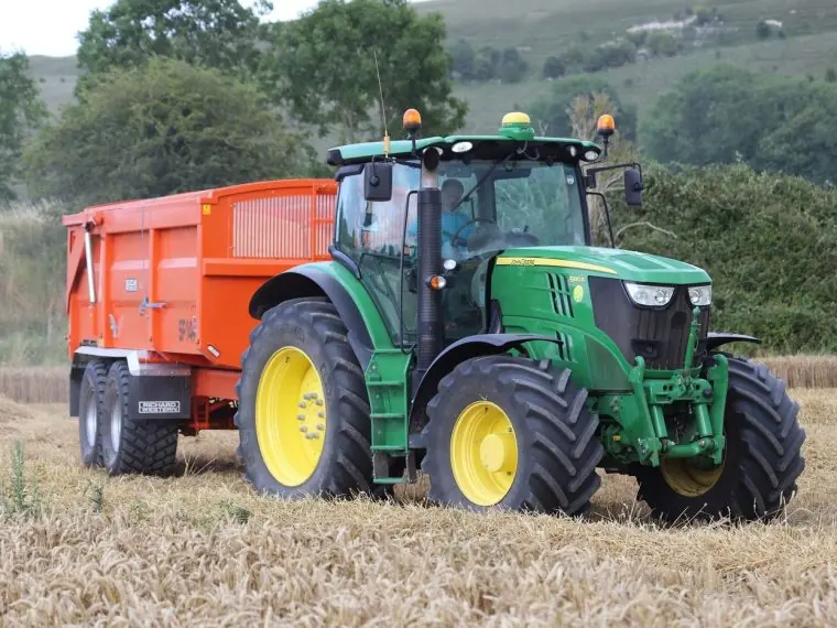 Cat Tipping Trailers